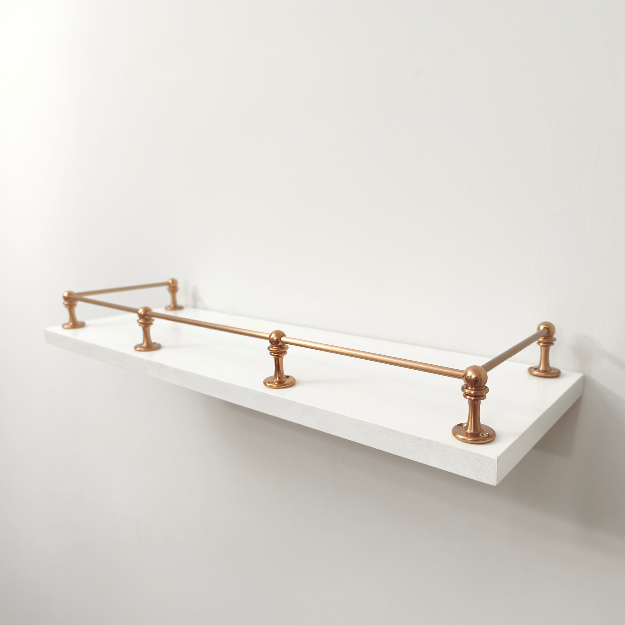 Copper Gallery Rail, Copper Shelf Tipping, Floating Shelf Tipping with Decorative Posts, Rack-Mounted Gallery Rail, Bookshelf