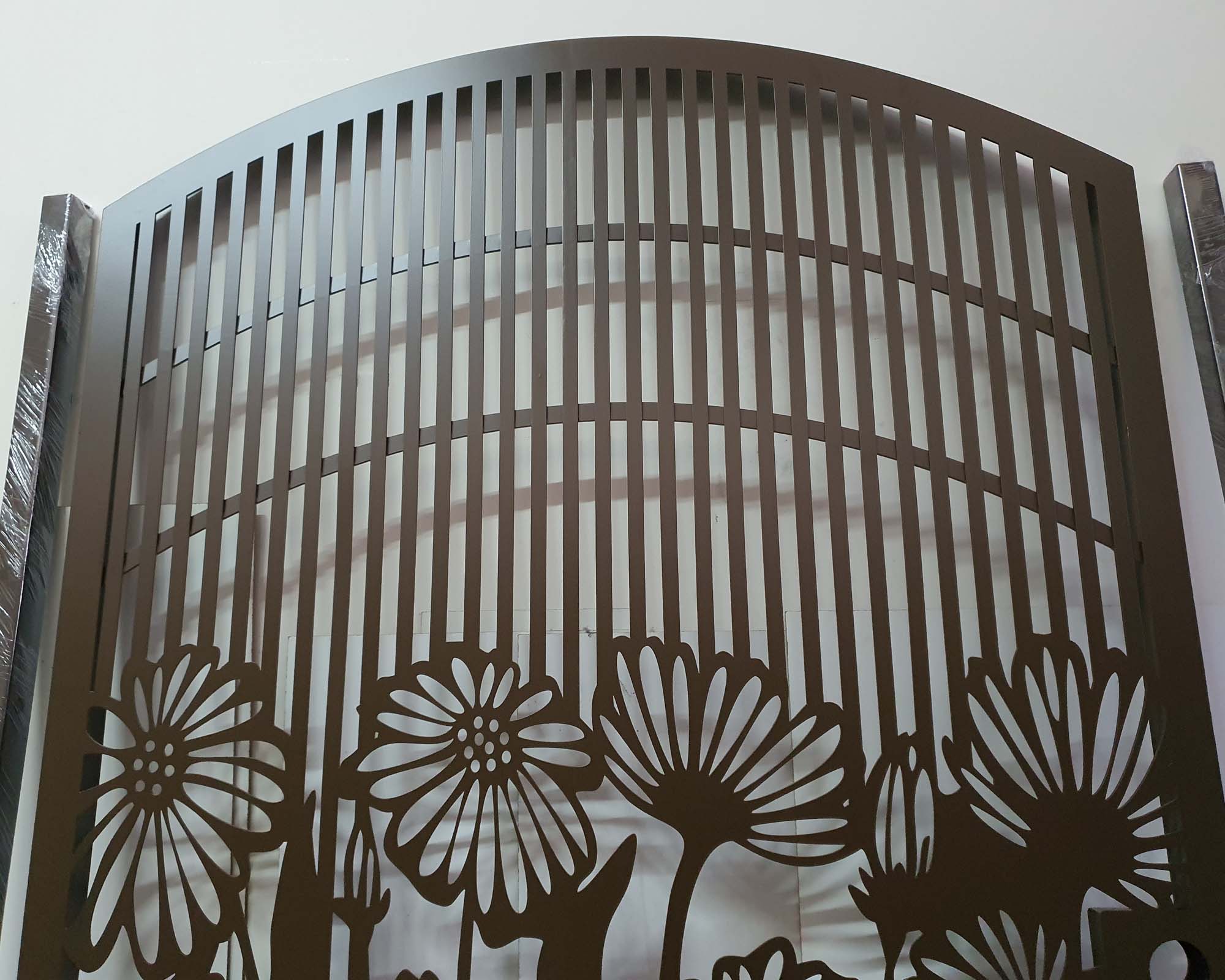 Custom Gate | Metal Garden Gate | Metal Art Accent | Pedestrian Walk Thru Entry | Outdoor | Indoor | Garden Gate | Daisy Design